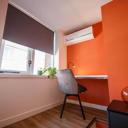 Trendy Design 55m2 With Balcony - Db6b *