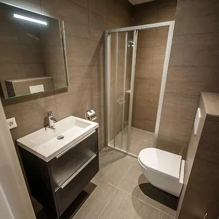 Trendy Design 55m2 With Balcony - Db6b