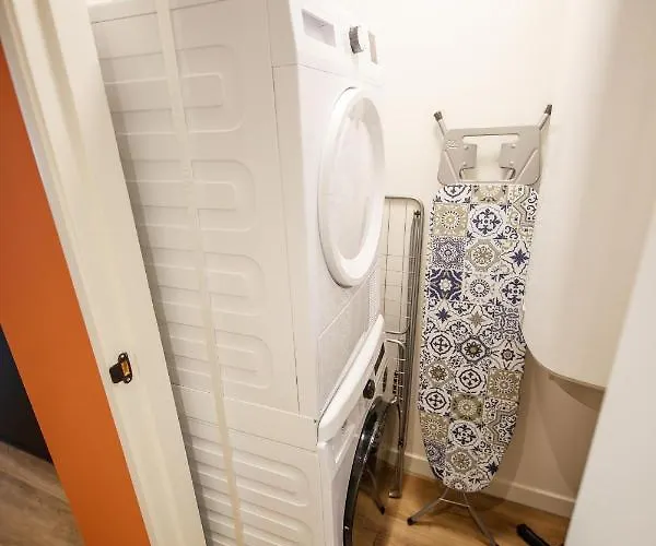 Daire Trendy Design 55m2 With Balcony - Db6b *