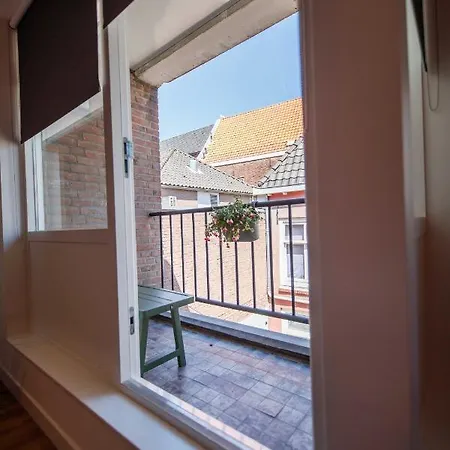 Trendy Design 55m2 With Balcony - Db6b דן בוש