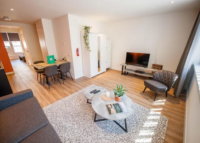 Trendy Design 55m2 With Balcony - Db6b